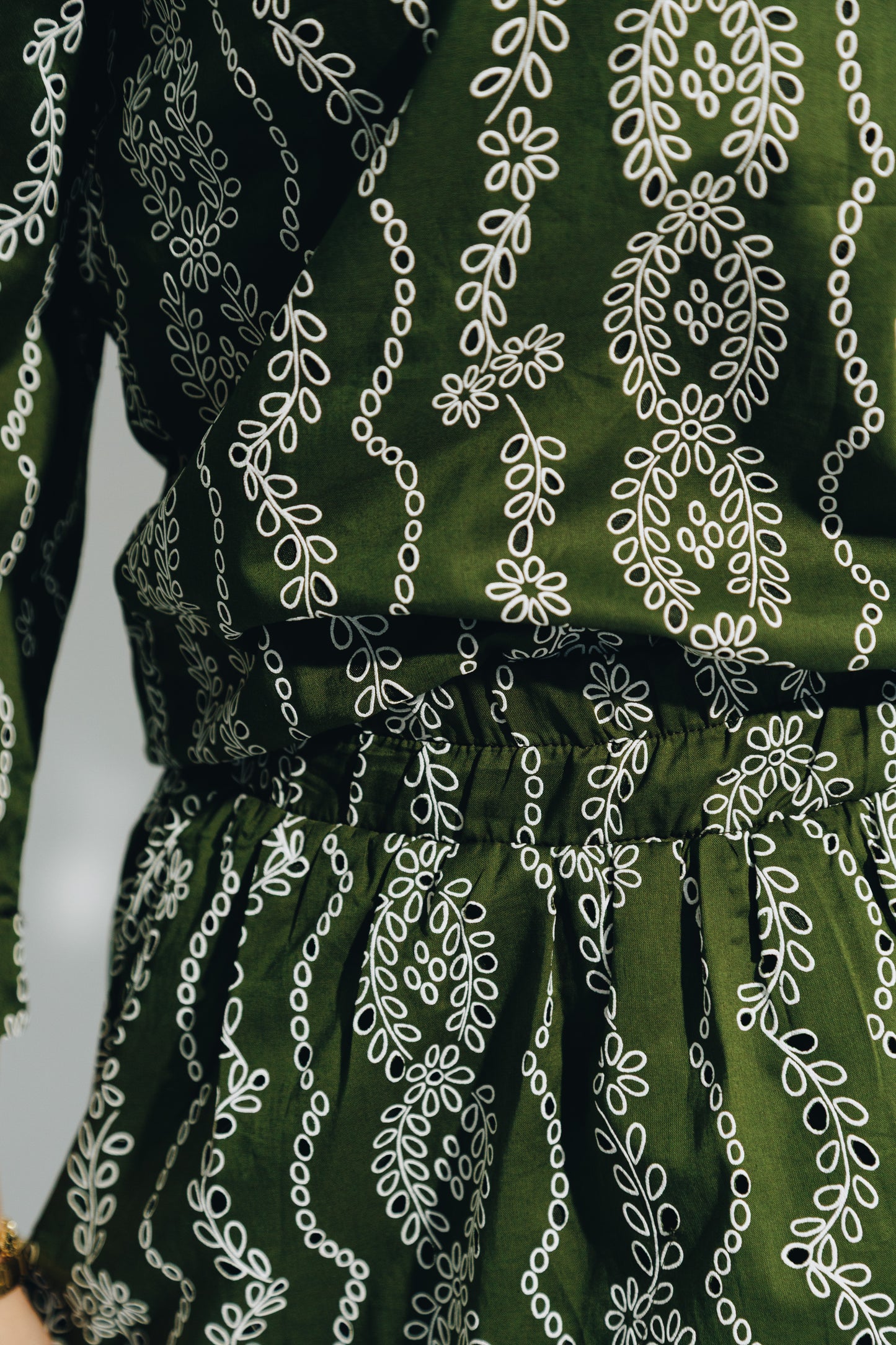 Olive Anglaise Skirt&Tunic