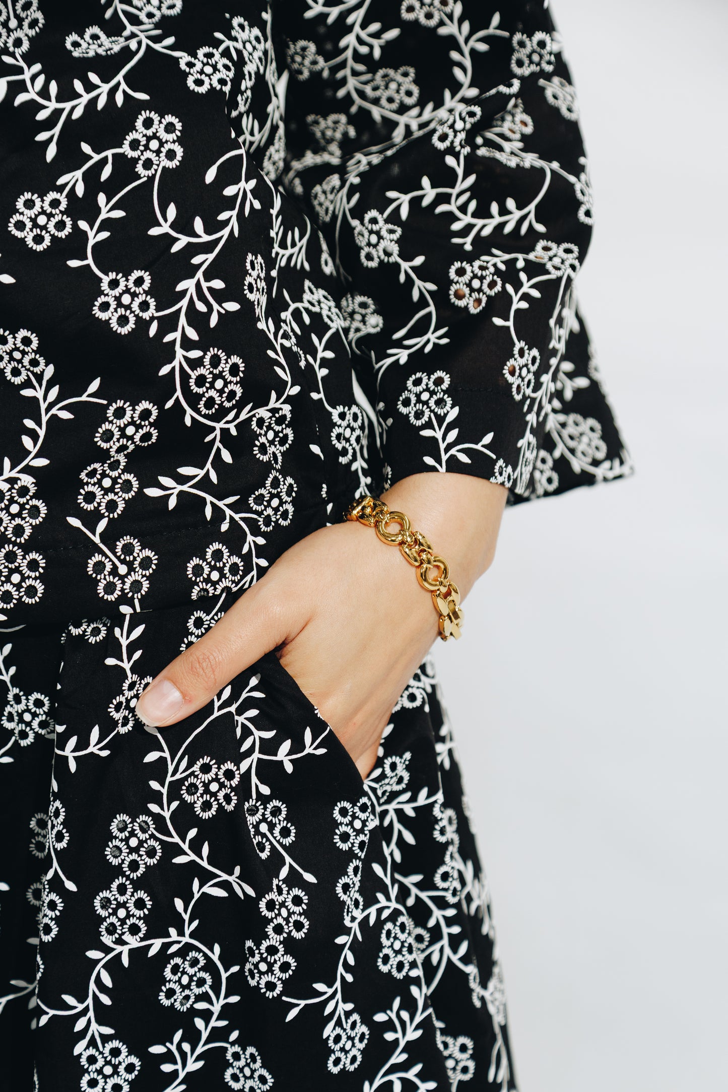 B&W Anglaise Skirt&Tunic
