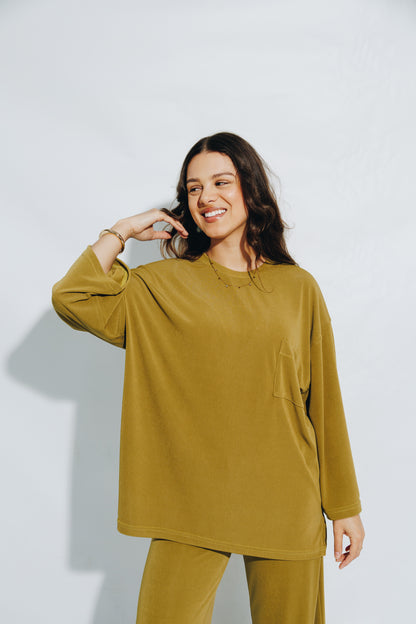 Chartreuse Tshirt&Trouser