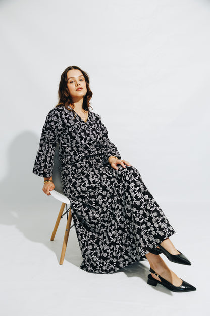 B&W Anglaise Skirt&Tunic